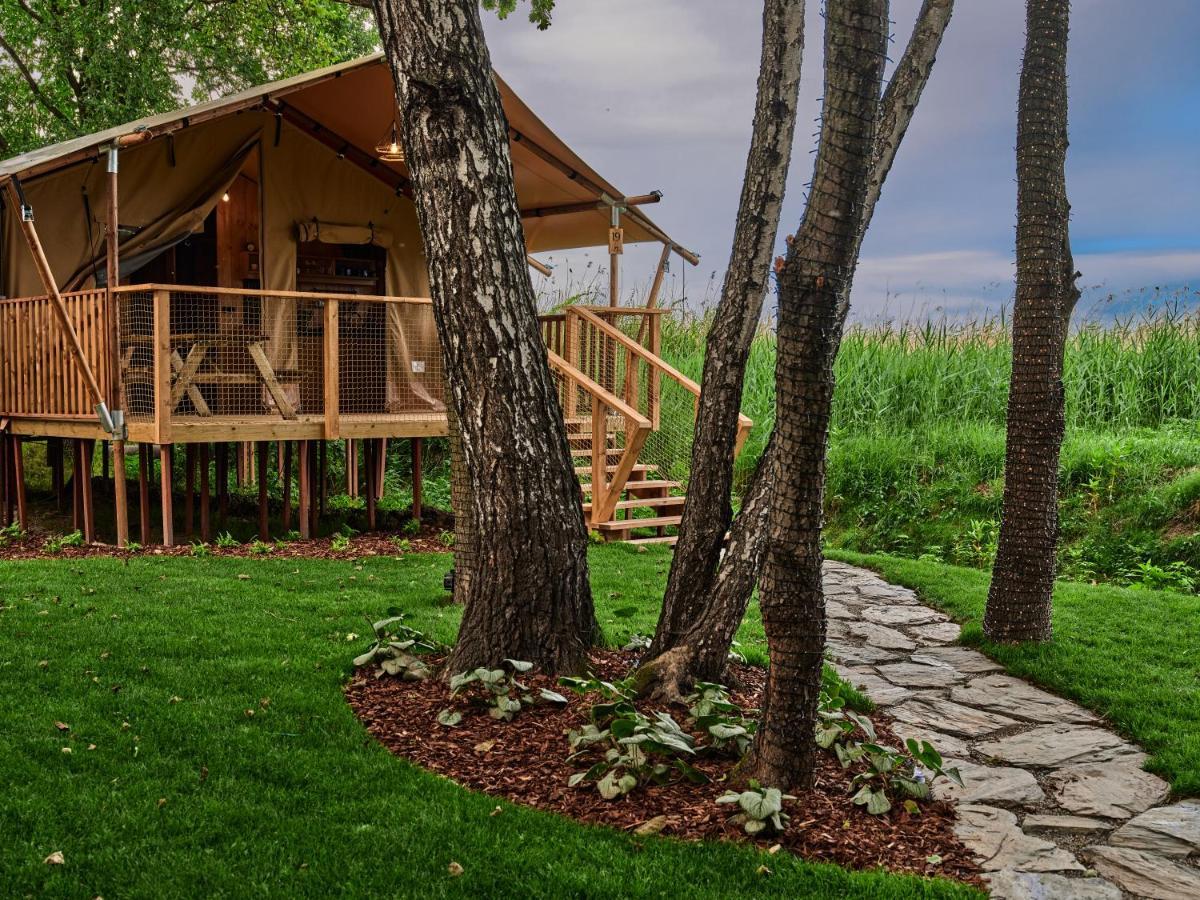 Zatoria Luxury Glamping Zator Hotel Екстериор снимка