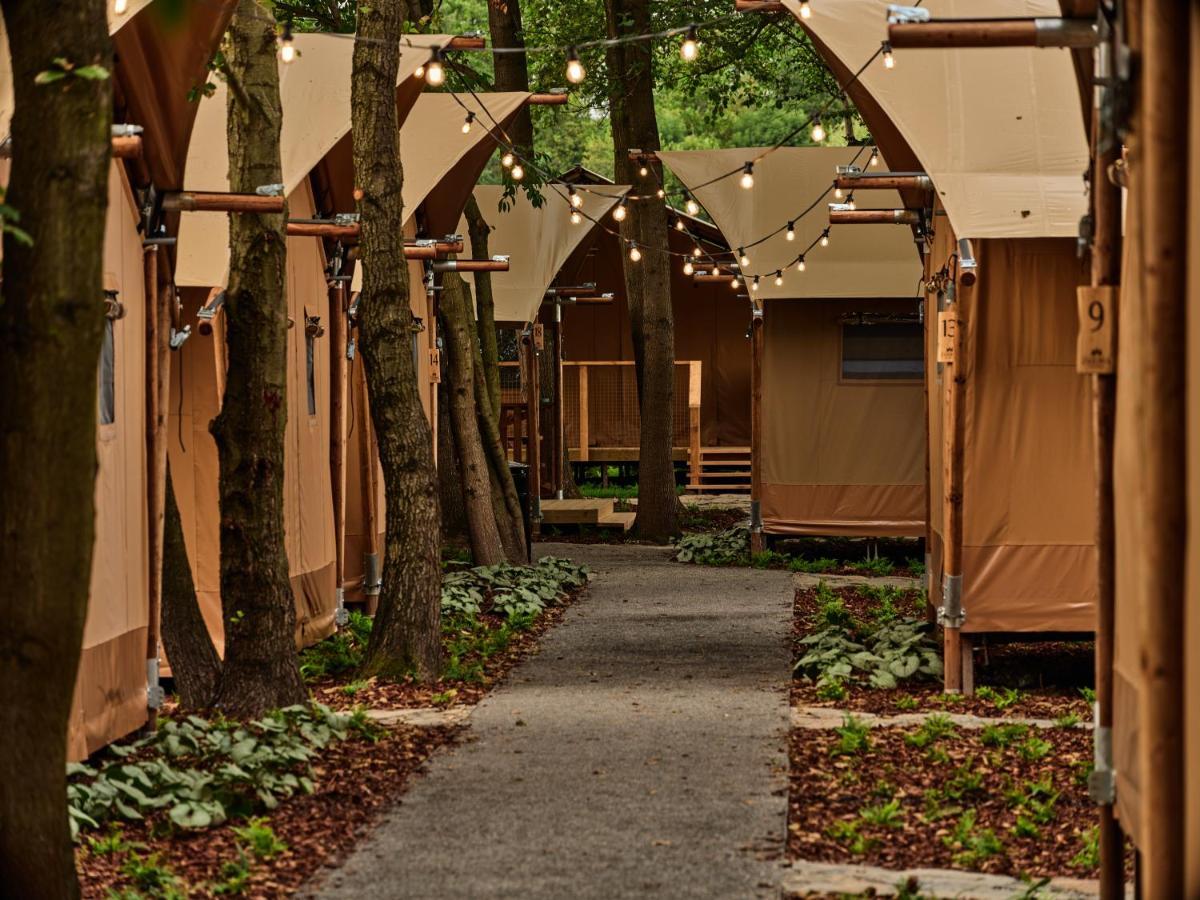 Zatoria Luxury Glamping Zator Hotel Екстериор снимка